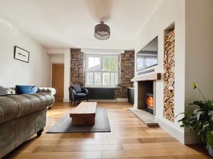 Living room- click for photo gallery
